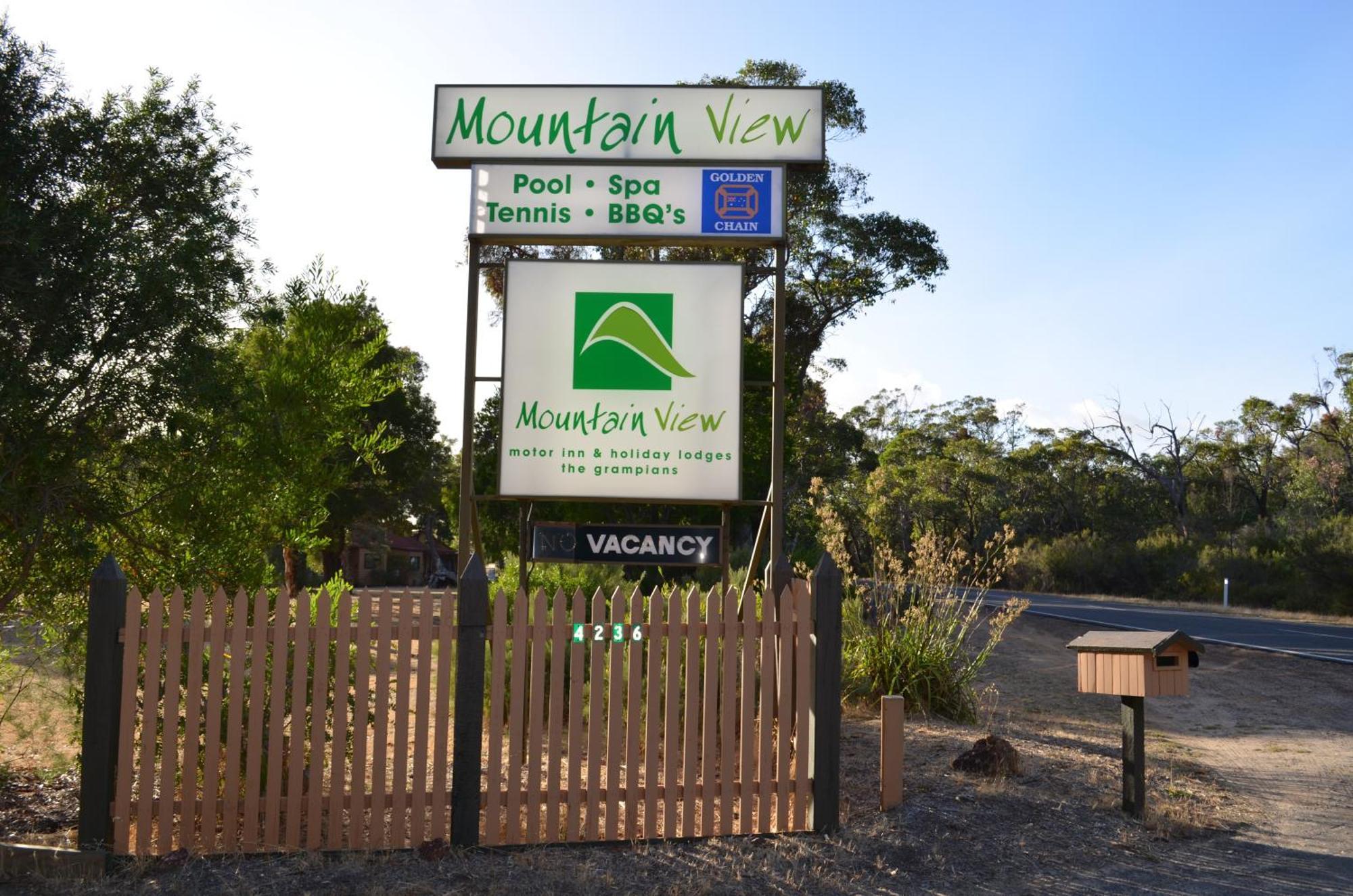 Mountain View Motor Inn & Holiday Lodges Холс-Гэп Экстерьер фото